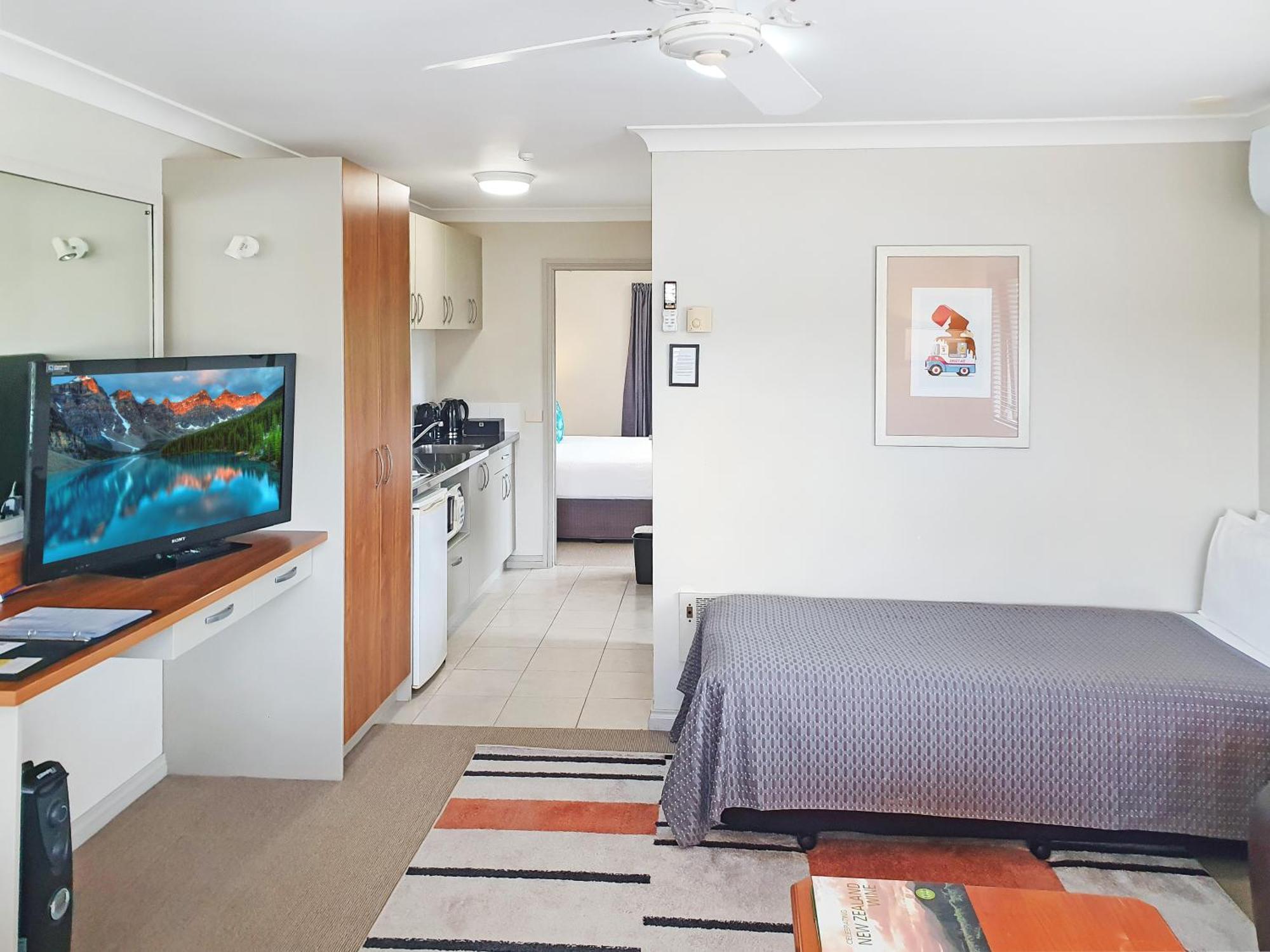 Whangaparaoa Lodge Exteriör bild