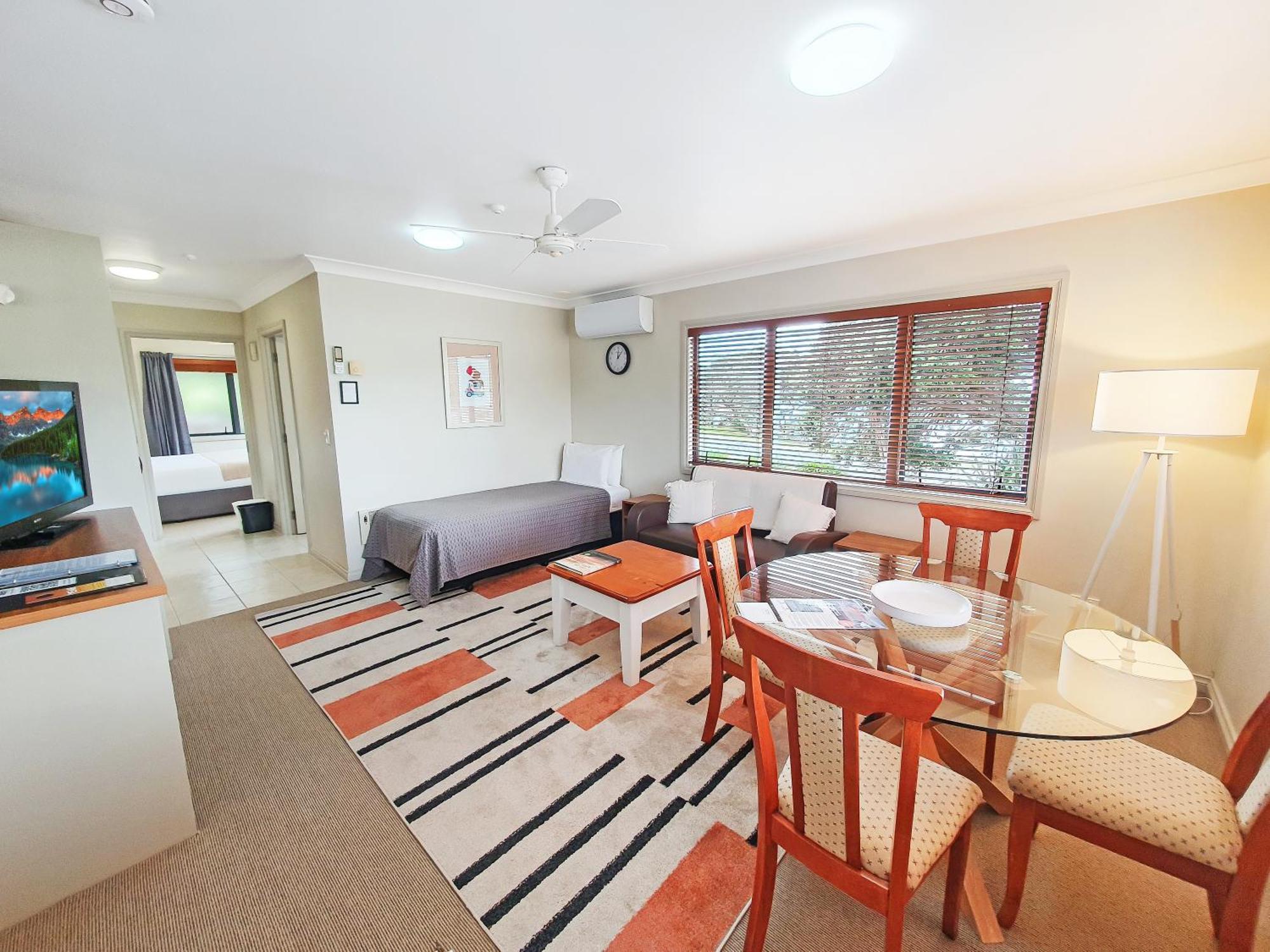 Whangaparaoa Lodge Exteriör bild